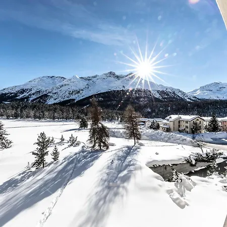 15 Daire Saint-Moritz
